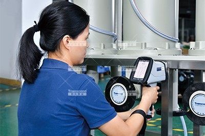 化學(xué)鍍藥液過濾機測試.jpg