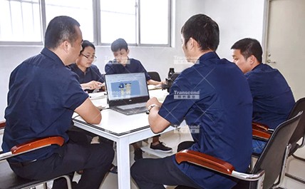 貴金屬電鍍過濾機(jī)設(shè)計(jì)
