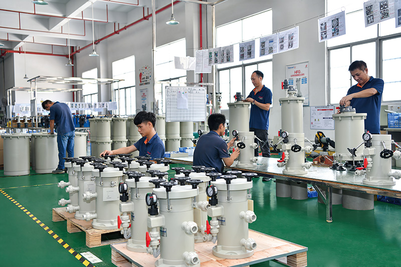 電鍍過(guò)濾機(jī)清灰的方法？創(chuàng)升耐腐蝕泵來(lái)告訴您
