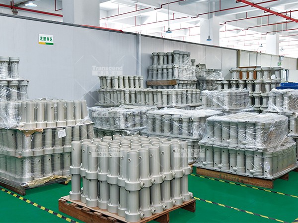 小型化工立式泵（槽內(nèi)）
